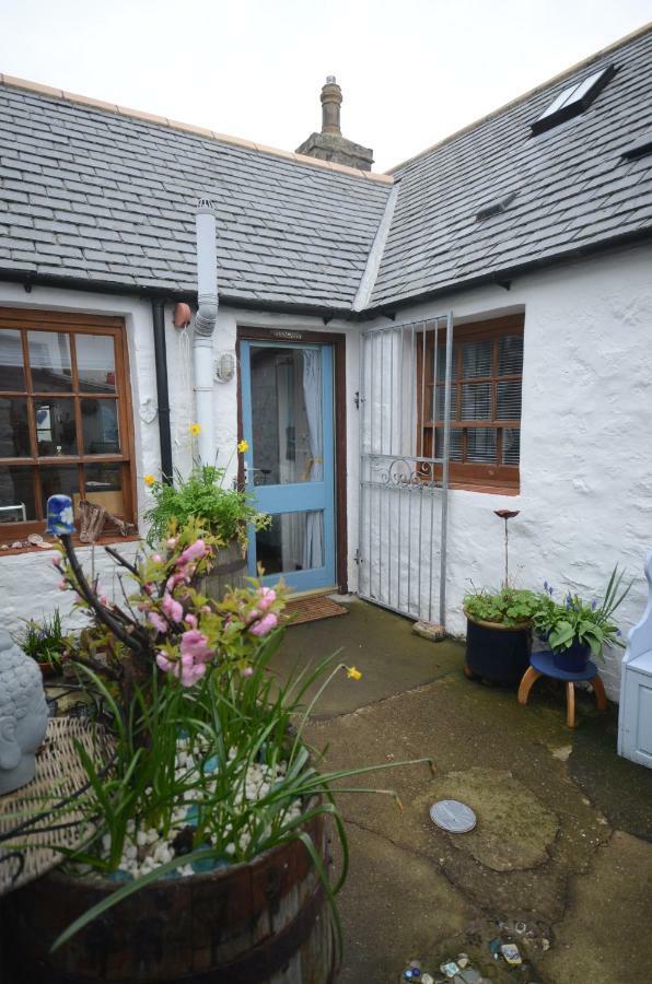 Driftwood Cottage, Portsoy Банф Экстерьер фото